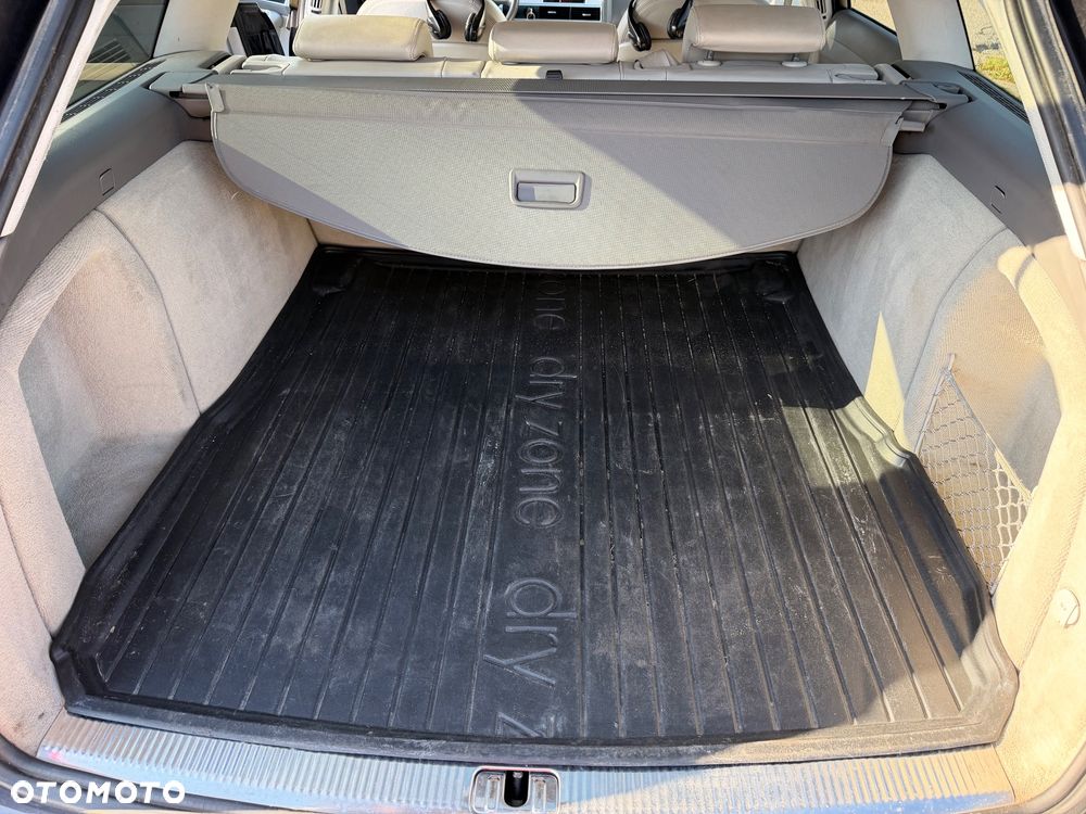 Audi A6 Avant 2.0 TDI DPF multitronic - 38