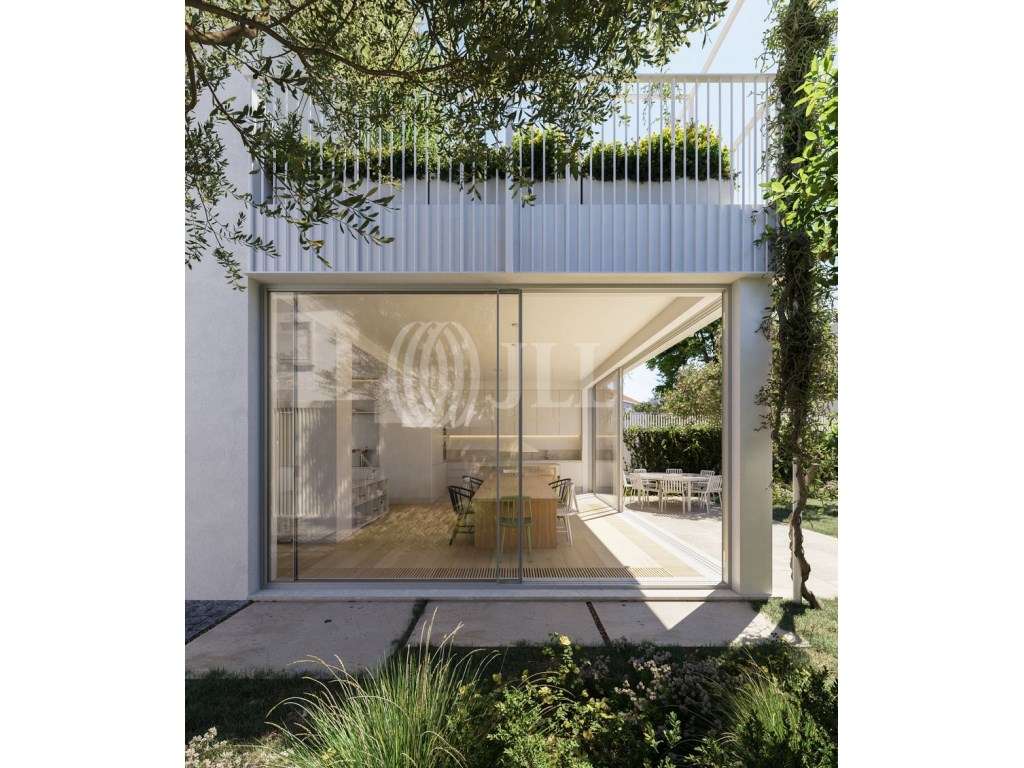 Moradia T5 com jardim e piscina em Alvalade Lisboa - Grande imagem: 3/6