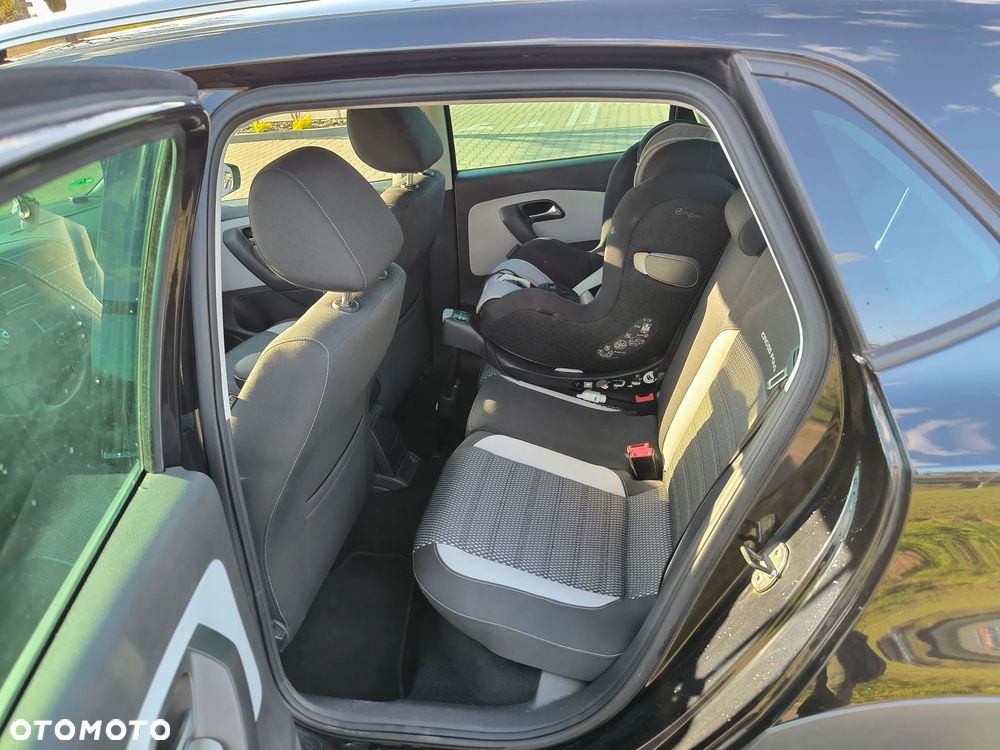 Volkswagen Polo 1.2 TSI Cross - 7