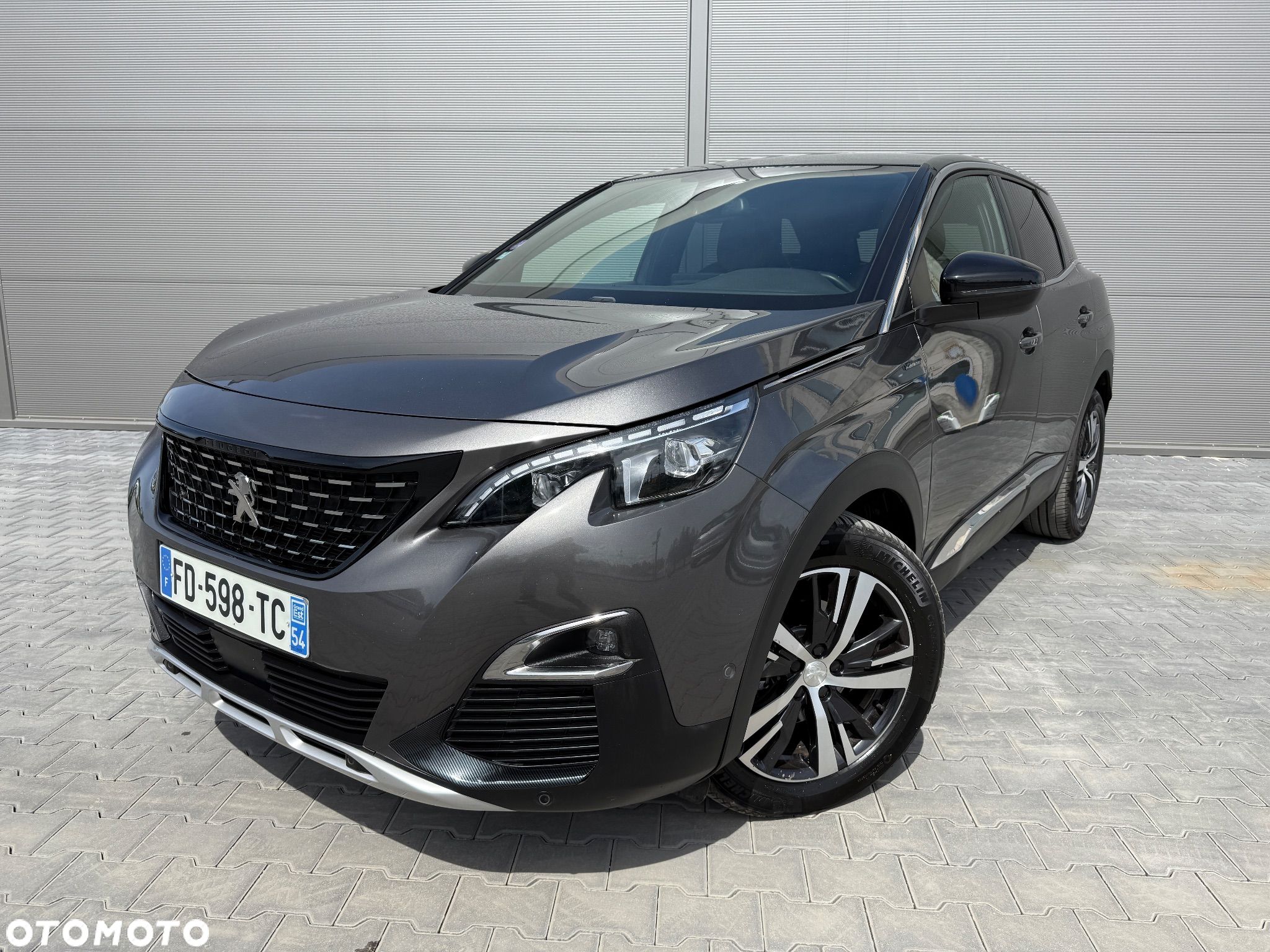 Peugeot 3008 PureTech 130 Stop & Start GPF Allure Pack - 1