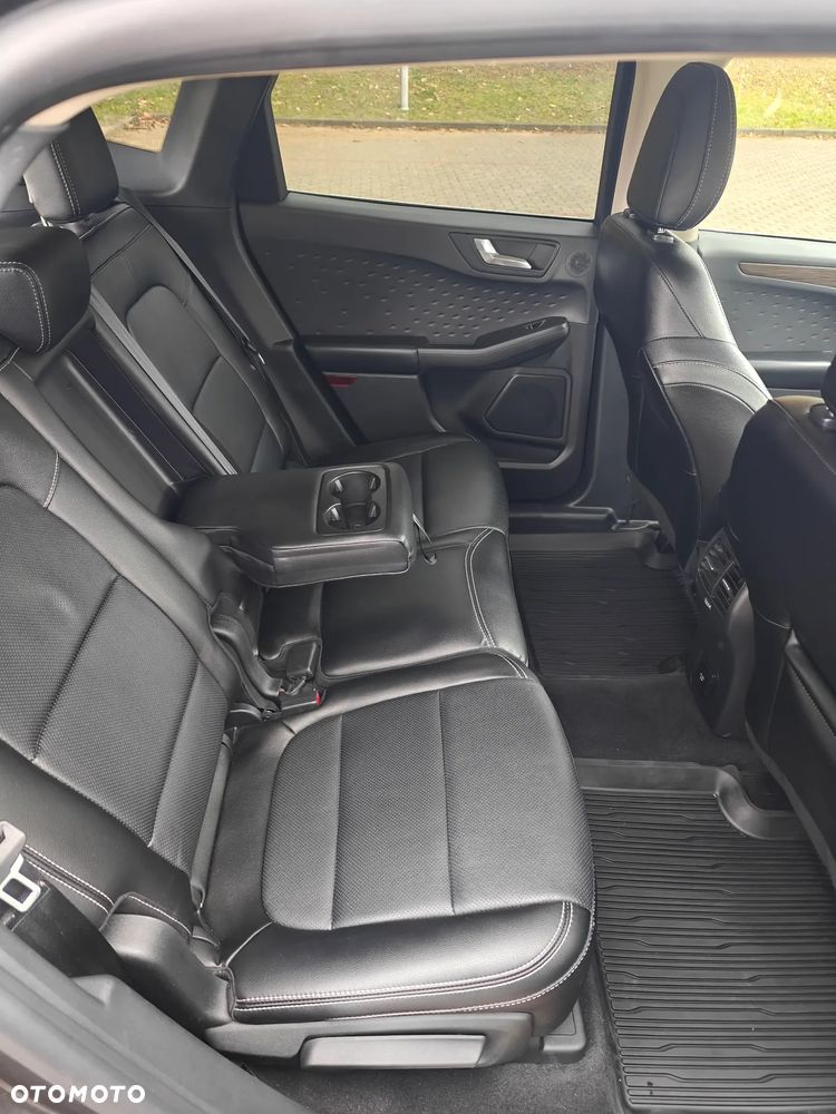 Ford Kuga 2.5 Duratec FHEV TITANIUM - 24