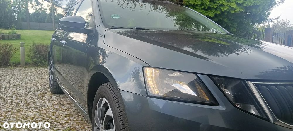 Skoda Octavia 1.6 TDI Active - 1