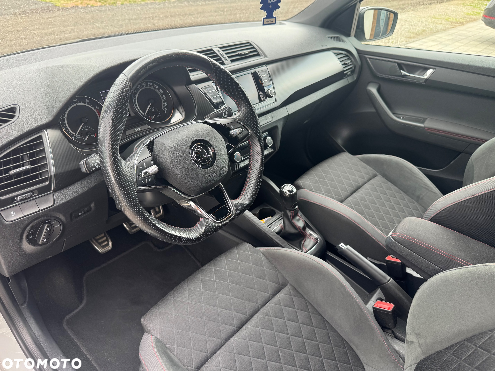 Skoda Fabia 1.0 TSI Monte Carlo - 8