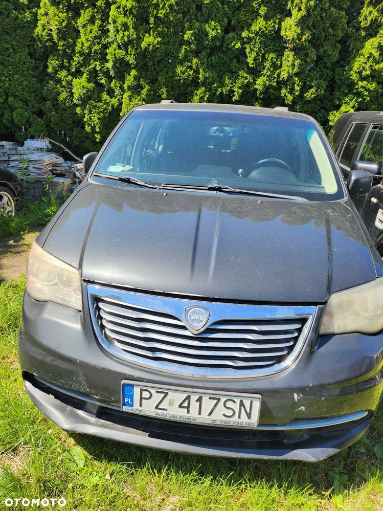 Lancia Voyager - 2
