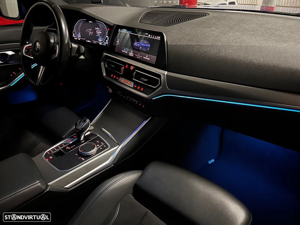 BMW 330 - 23