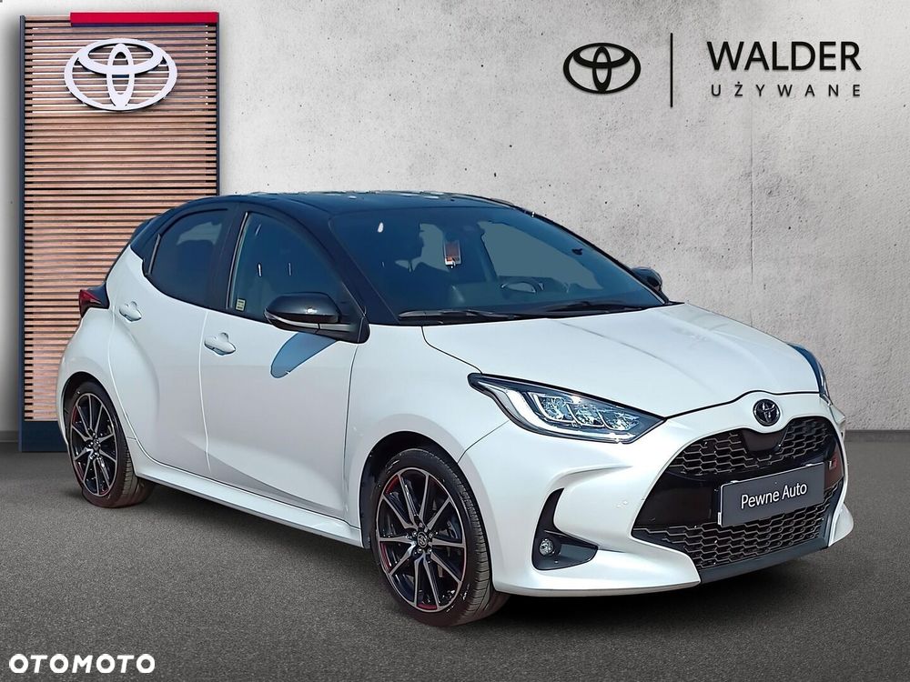 Toyota Yaris 1.5 GR Sport - 8