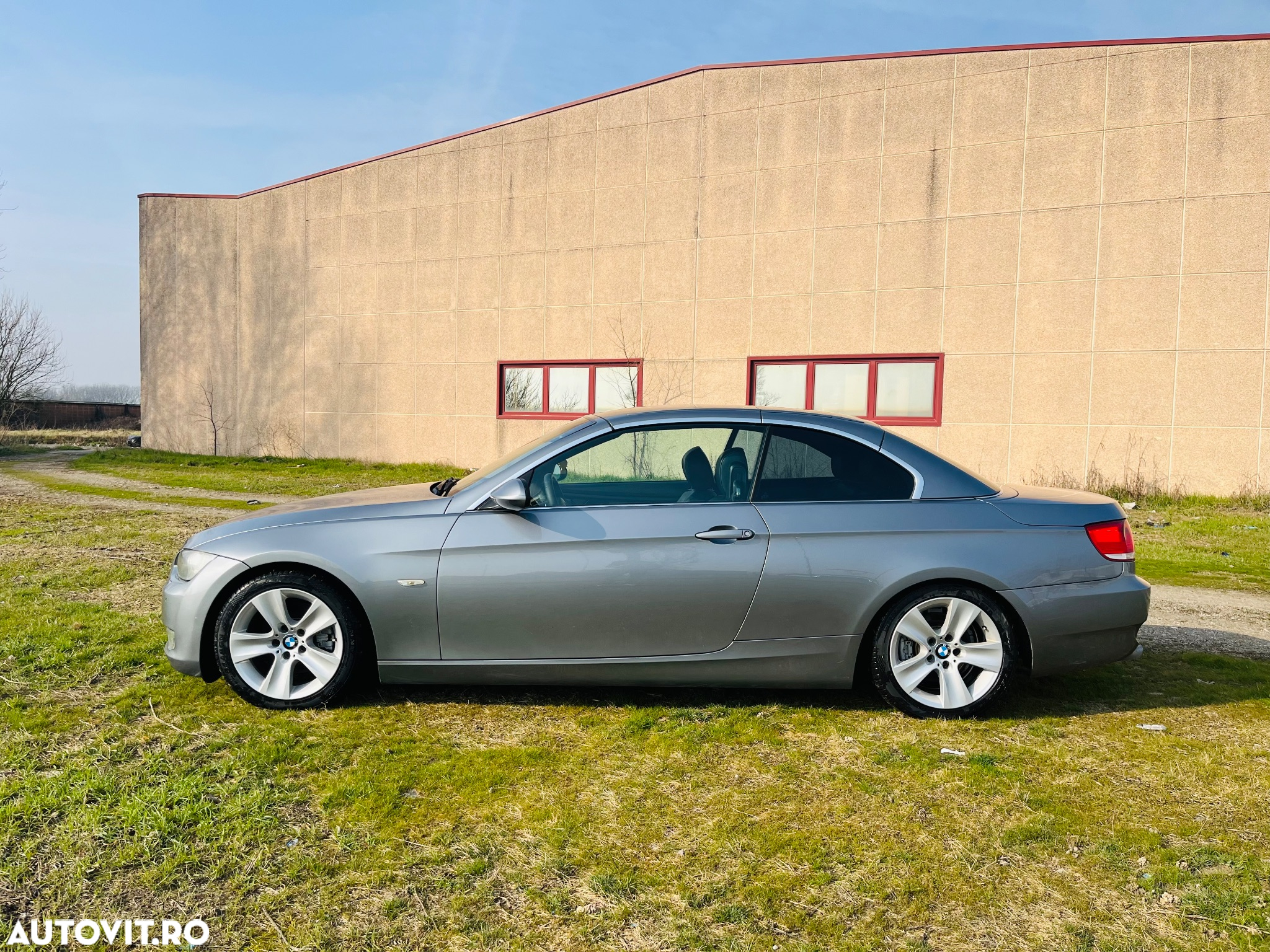 BMW Seria 3 320d DPF Cabrio Aut. - 5