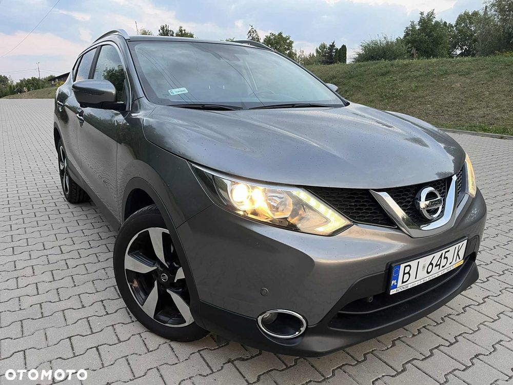 Nissan Qashqai 1.2 DIG-T N-Connecta EU6 - 2