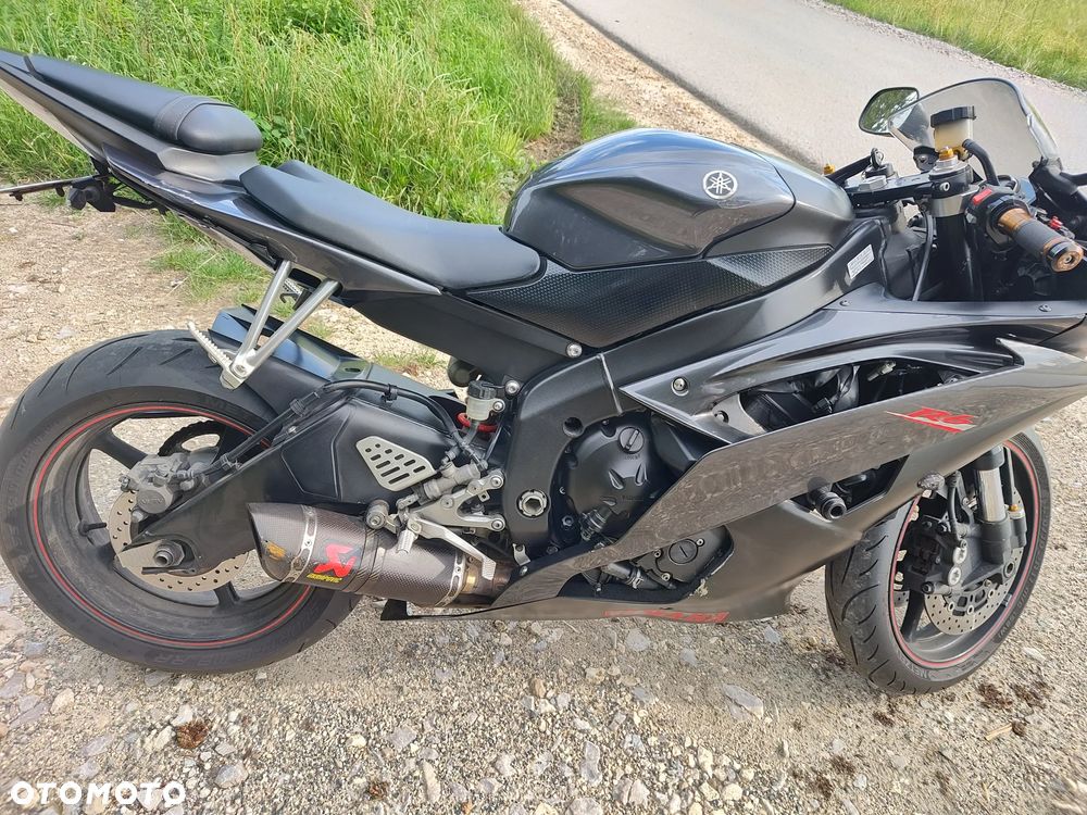 Yamaha R6 - 5