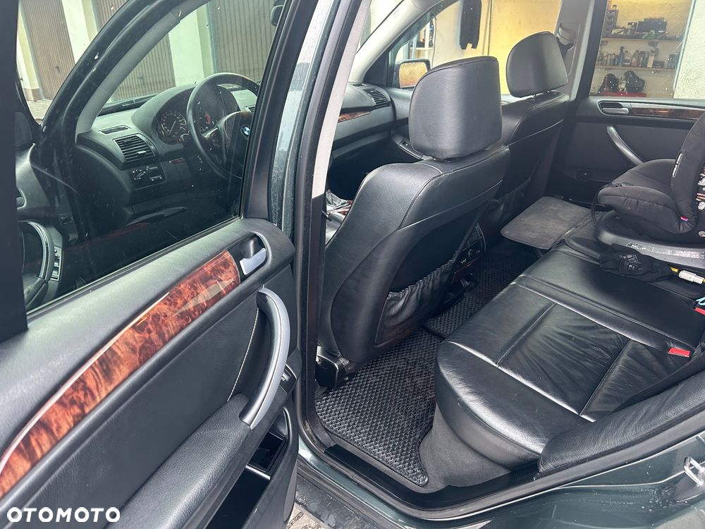 BMW X5 3.0 d - 10