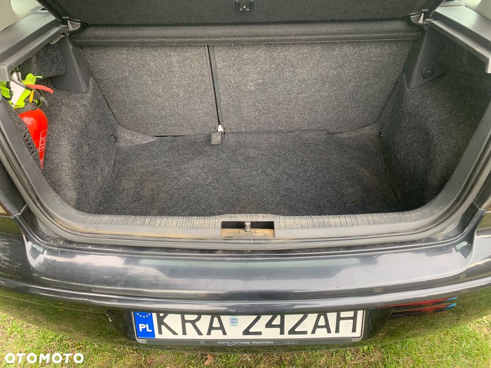 Volkswagen Polo - 26