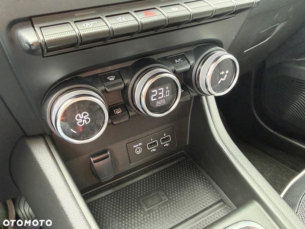 Renault Captur - 29