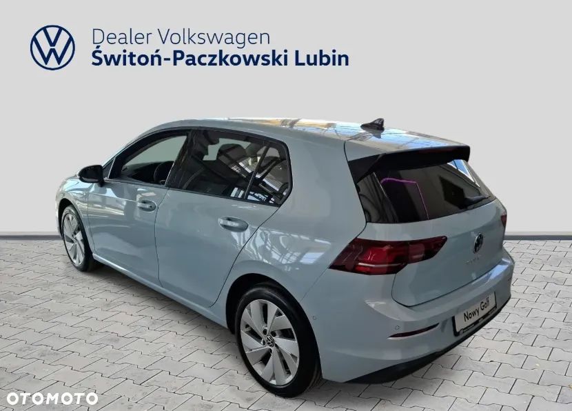 Volkswagen Golf - 5