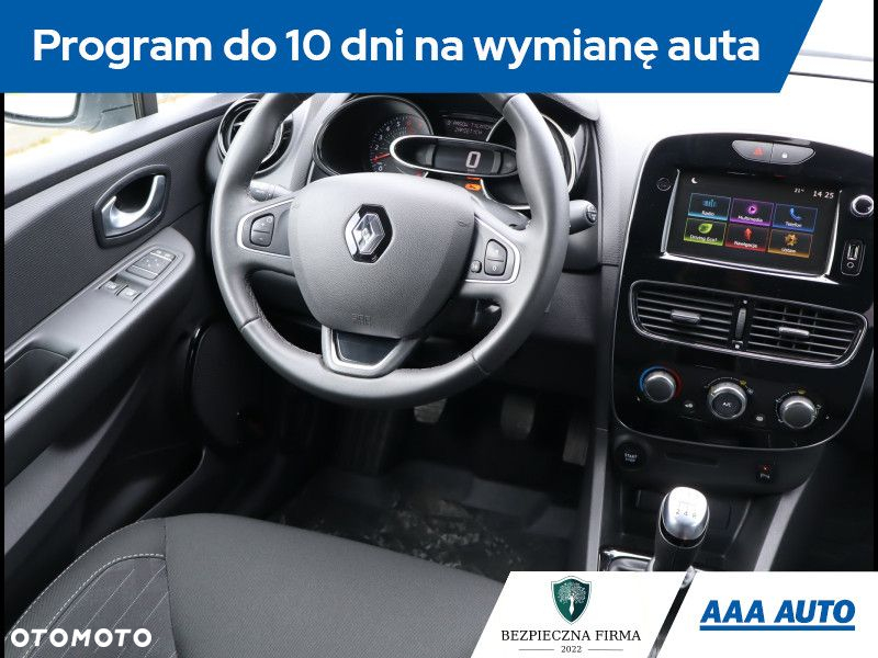 Renault Clio - 8