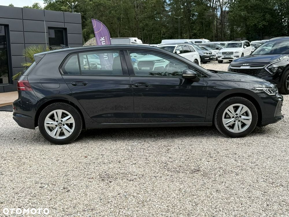 Volkswagen Golf - 2