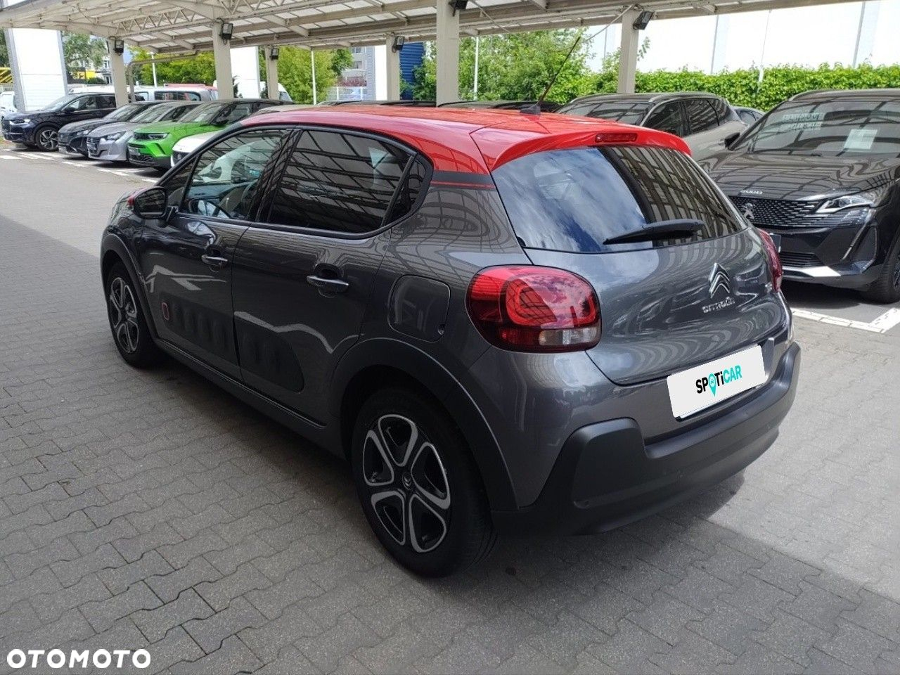 Citroën C3 1.2 PureTech GPF Shine - 7