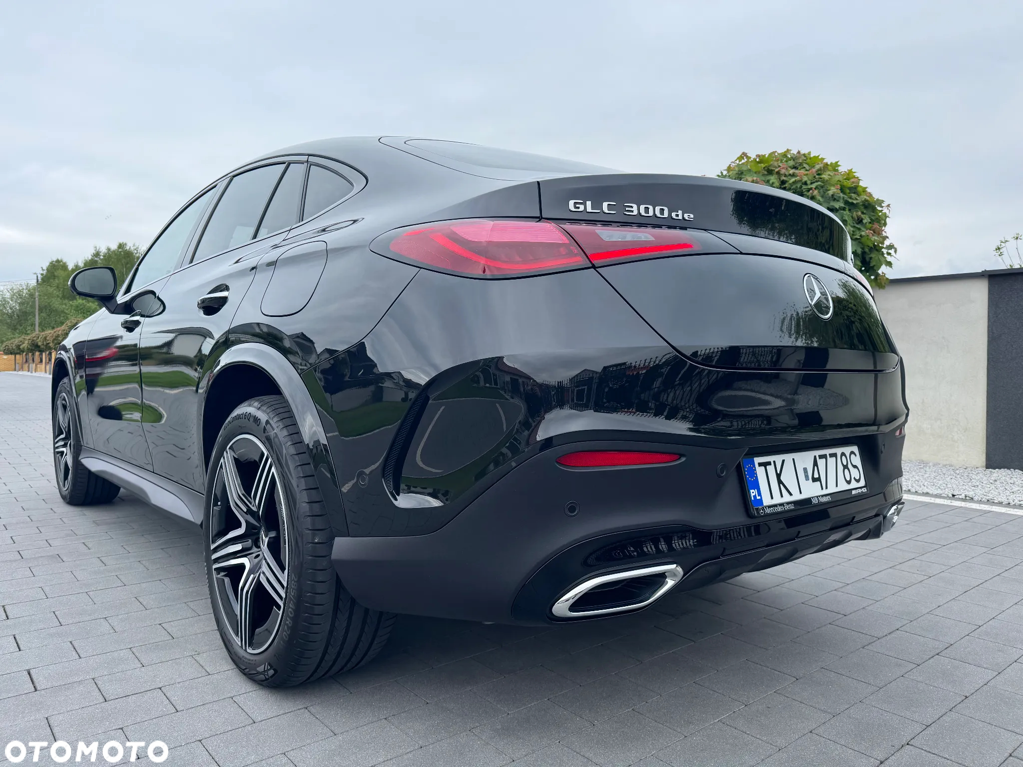 Mercedes-Benz GLC Coupe 300 de PHEV 4-Matic AMG Line - 10