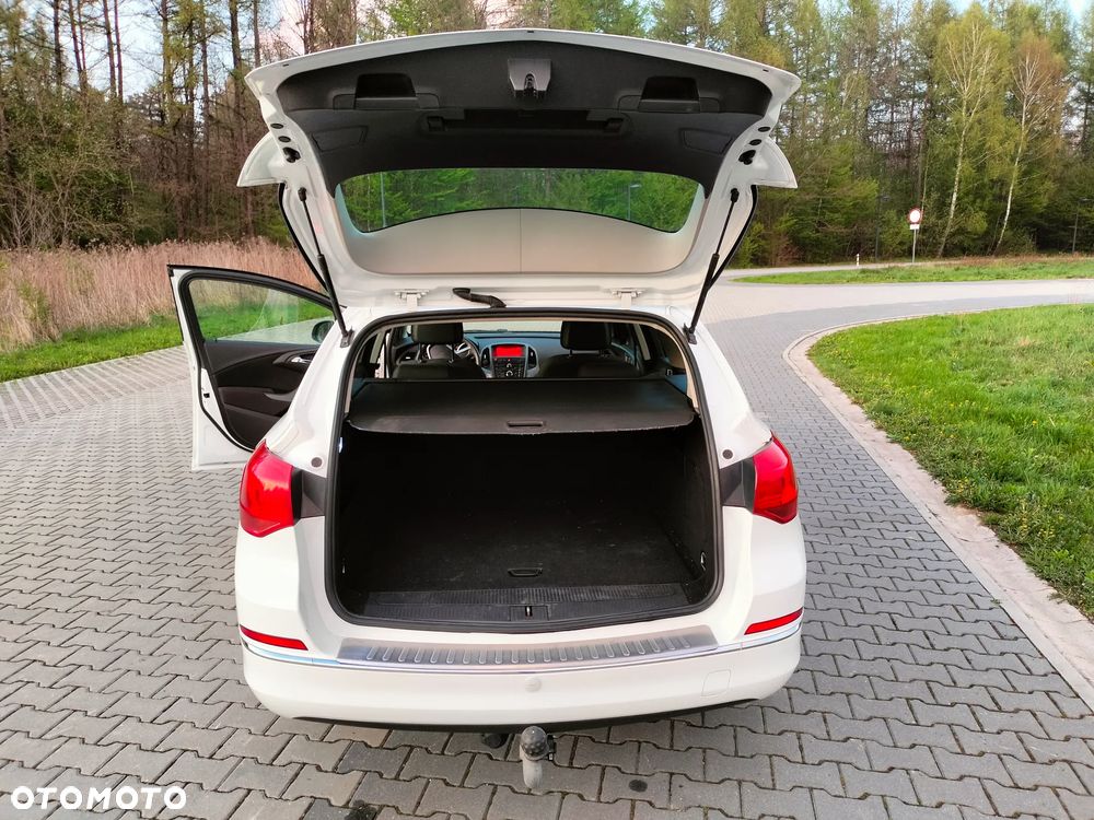 Opel Astra 1.4 T Sport - 9