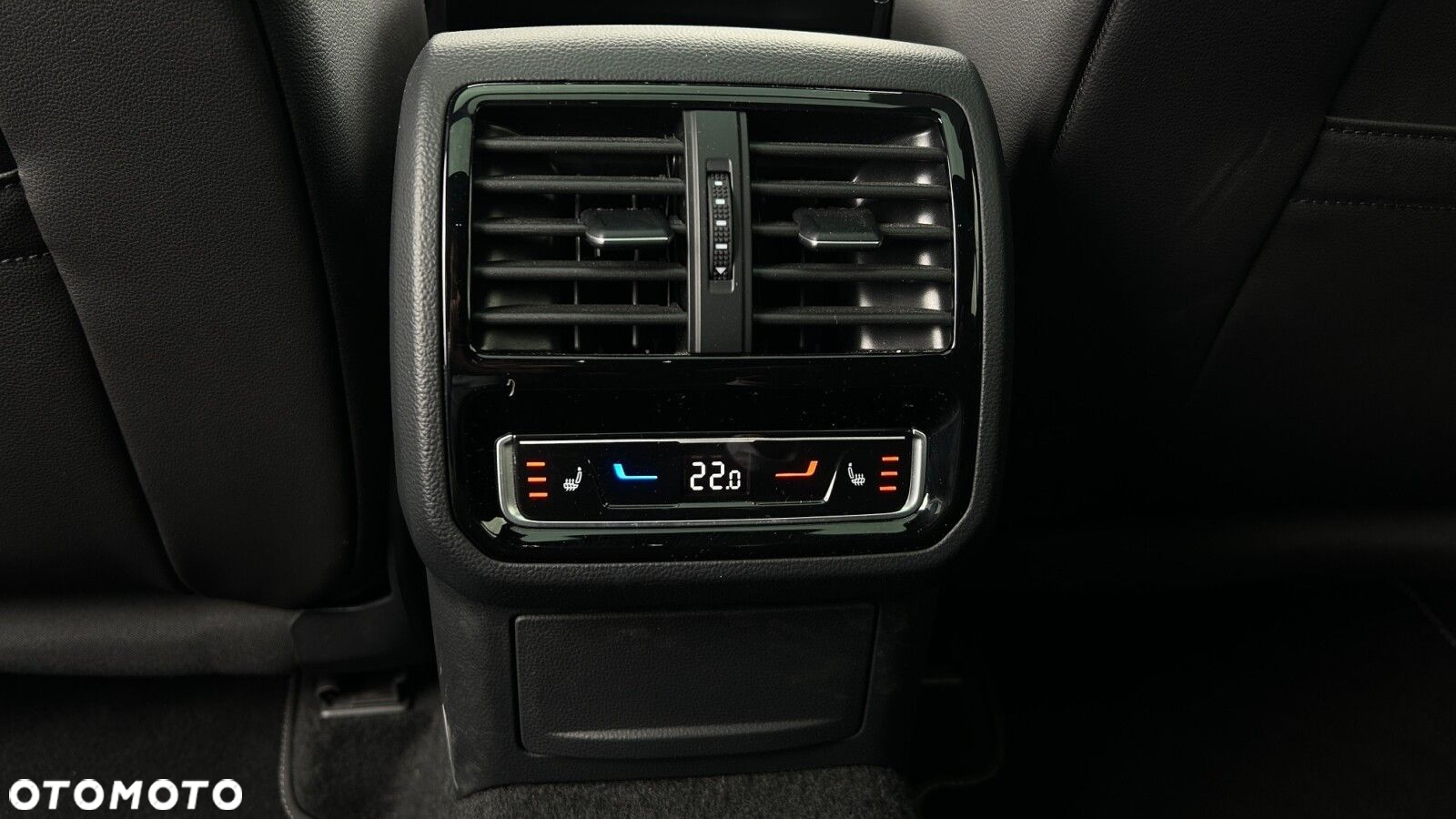 Volkswagen Arteon 2.0 TDI 4Motion R-Line DSG - 14