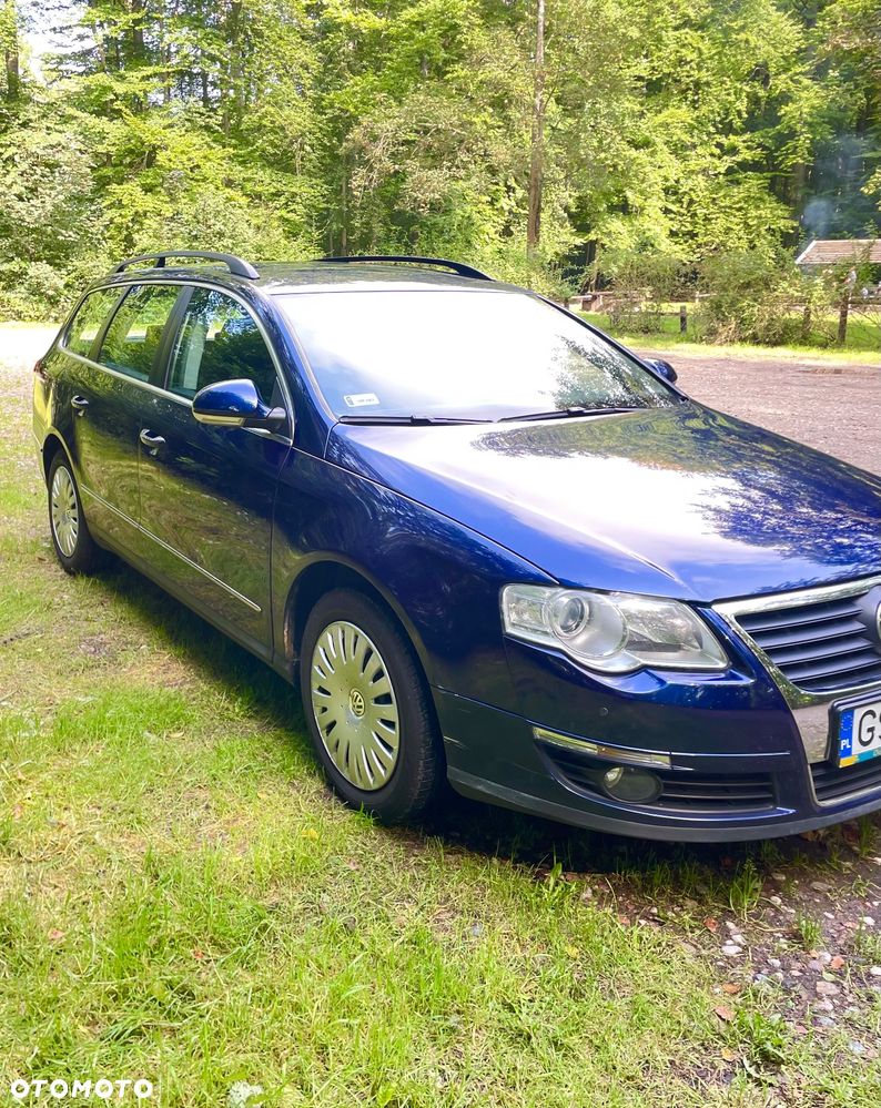 Volkswagen Passat 1.9 TDI Highline - 4