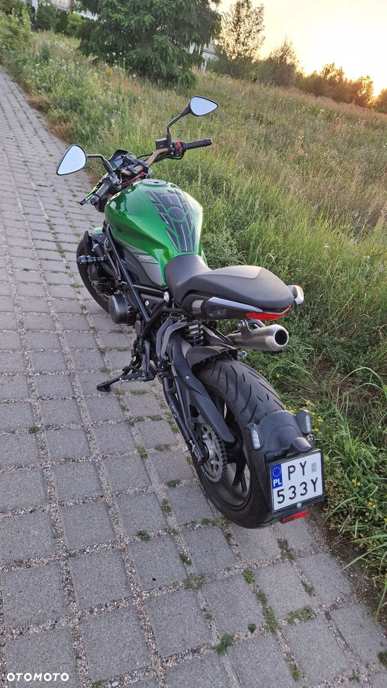 Benelli 752 S - 16