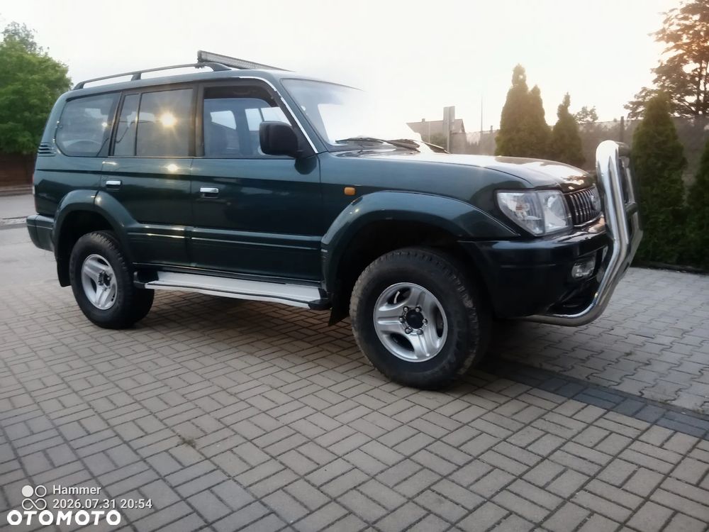 Toyota Land Cruiser - 7