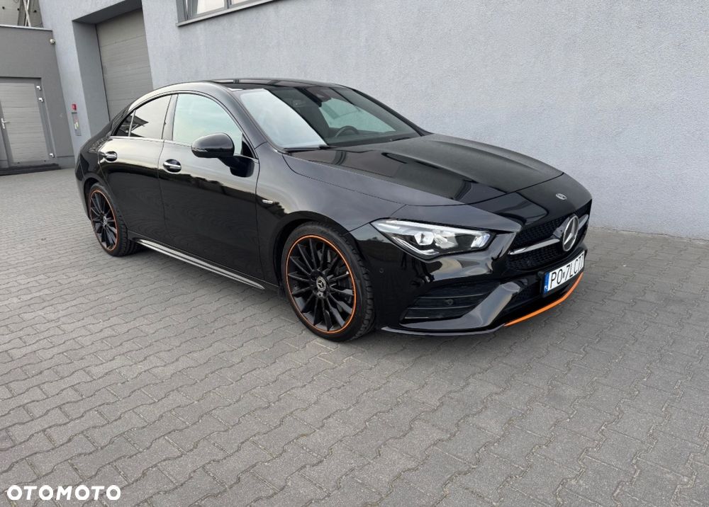 Mercedes-Benz CLA 220 AMG Line 7G-DCT - 1