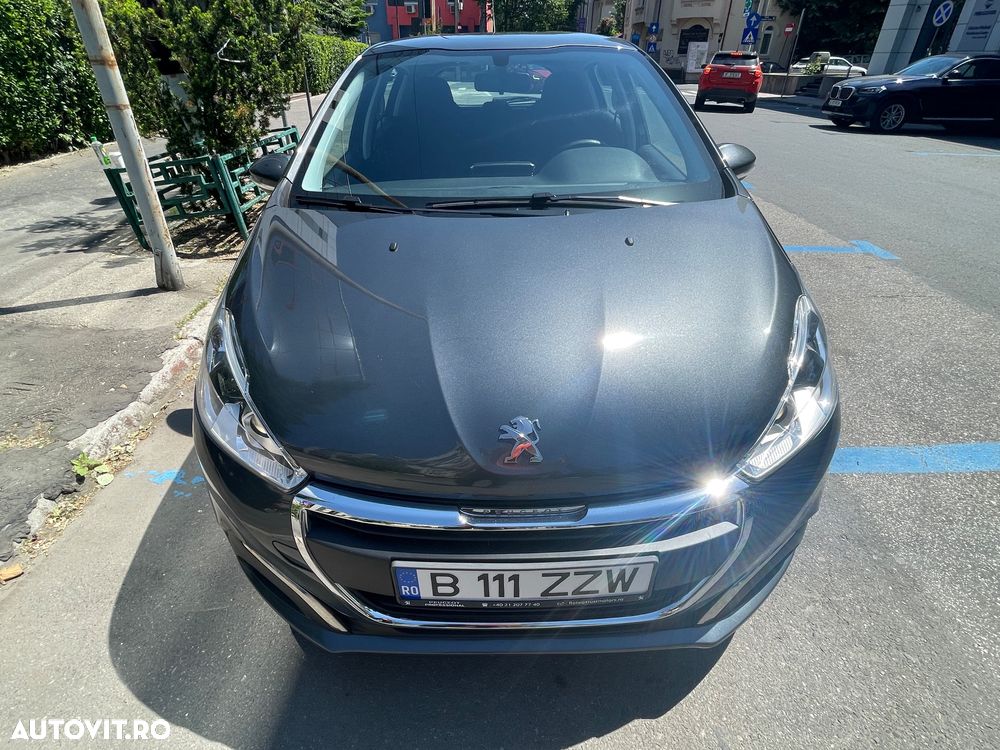 Peugeot 208 1.2 L PureTech ETG Active - 3