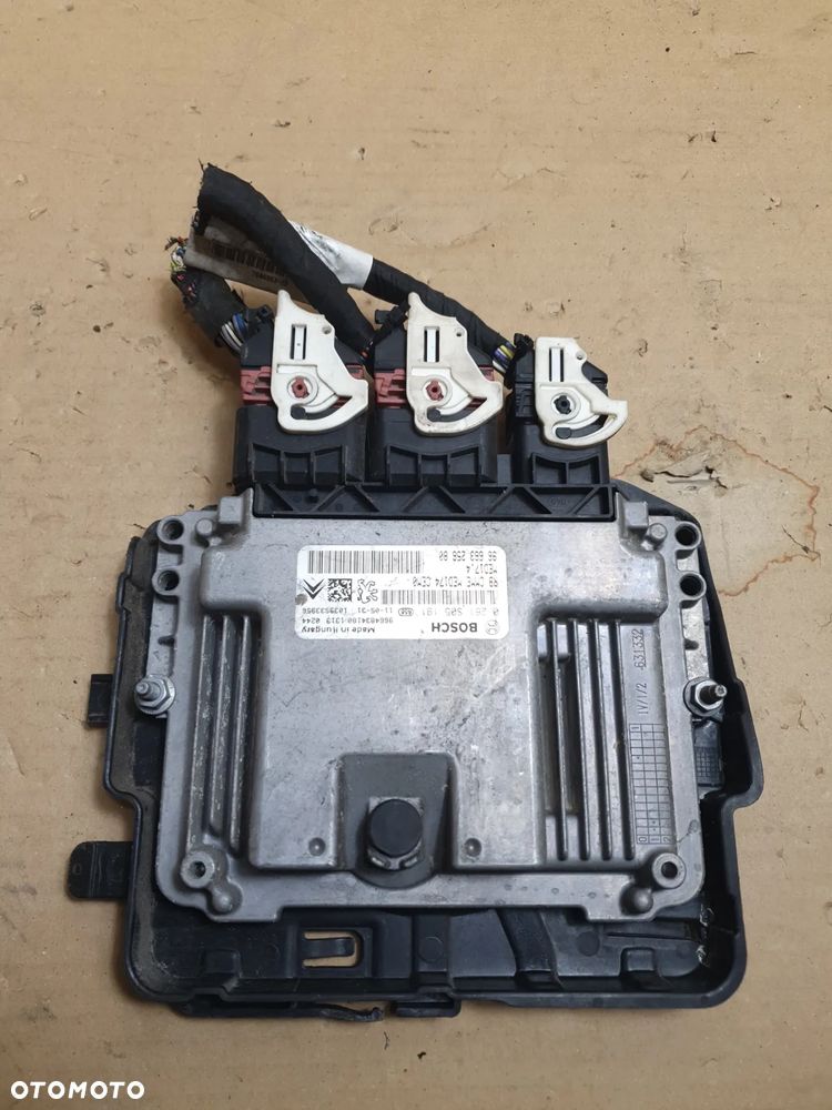 Citroen DS3 Sterownik silnika komputer Ecu Moduł 0261S05191 - 1