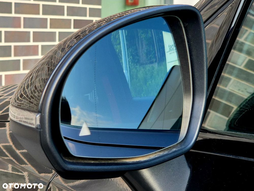 Mercedes-Benz GLC 300 4Matic 9G-TRONIC AMG Line Advanced - 15