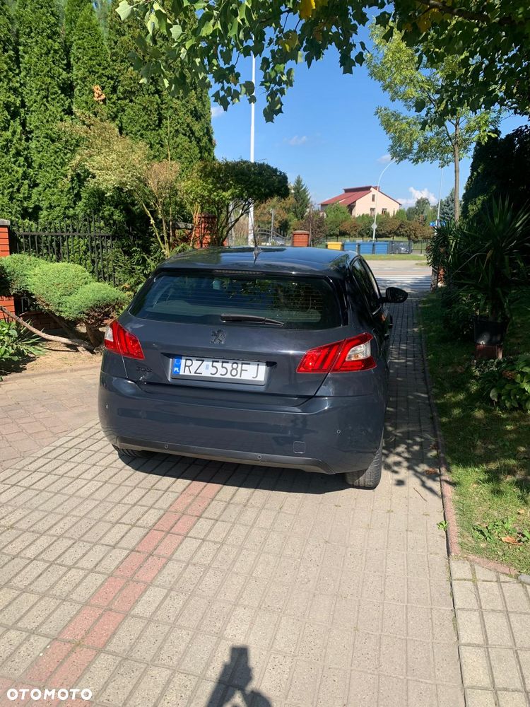 Peugeot 308 1.2 PureTech Business Line S&S - 1