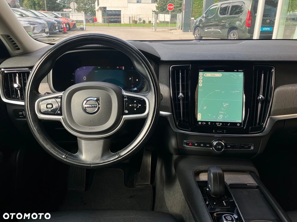 Volvo V90 Cross Country B5 D AWD Momentum Pro - 22