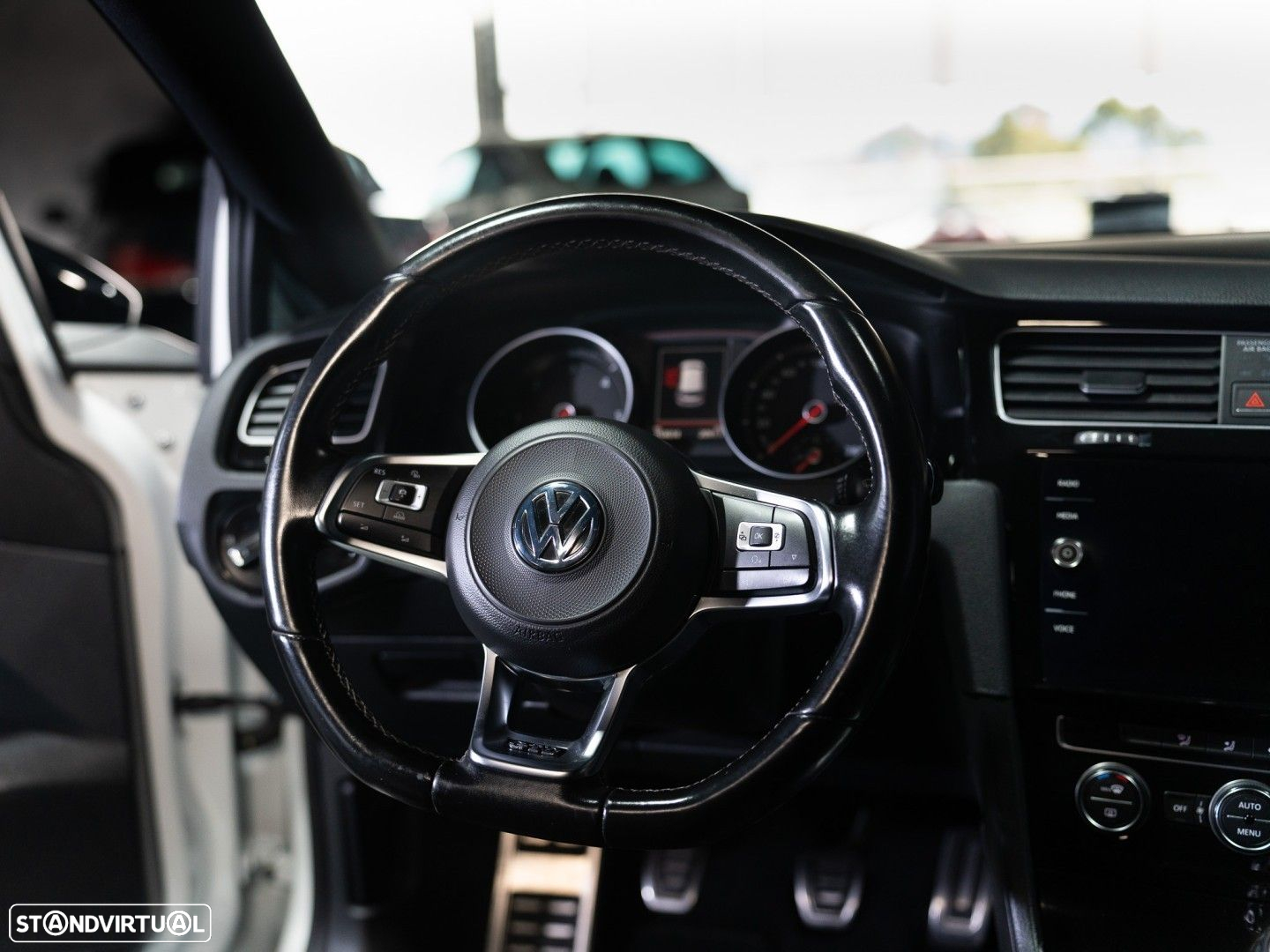 VW Golf 2.0 TDI GTD - 4