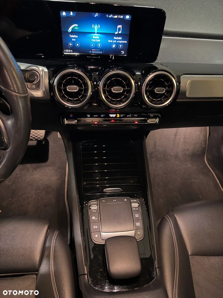 Mercedes-Benz GLB 200 7G-DCT - 17