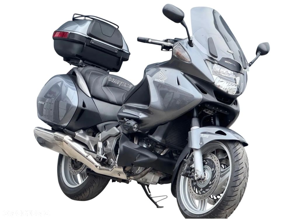 HONDA DEAUVILLE 700 NT reflektor lampa czasza owiewka wypełnienie licznik błotnik kierownica lusterko manetka felga tarcza zacisk pompa zawieszenie silnik moduł regulator zbiornik siedzenie set podnóżek stelaż stopka chłodnica tłumik - 1