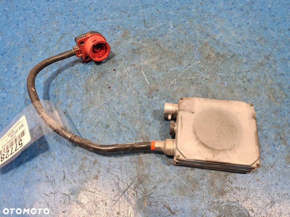BMW 5 E39 PRZETWORNICA 5DV007760-29 - 5