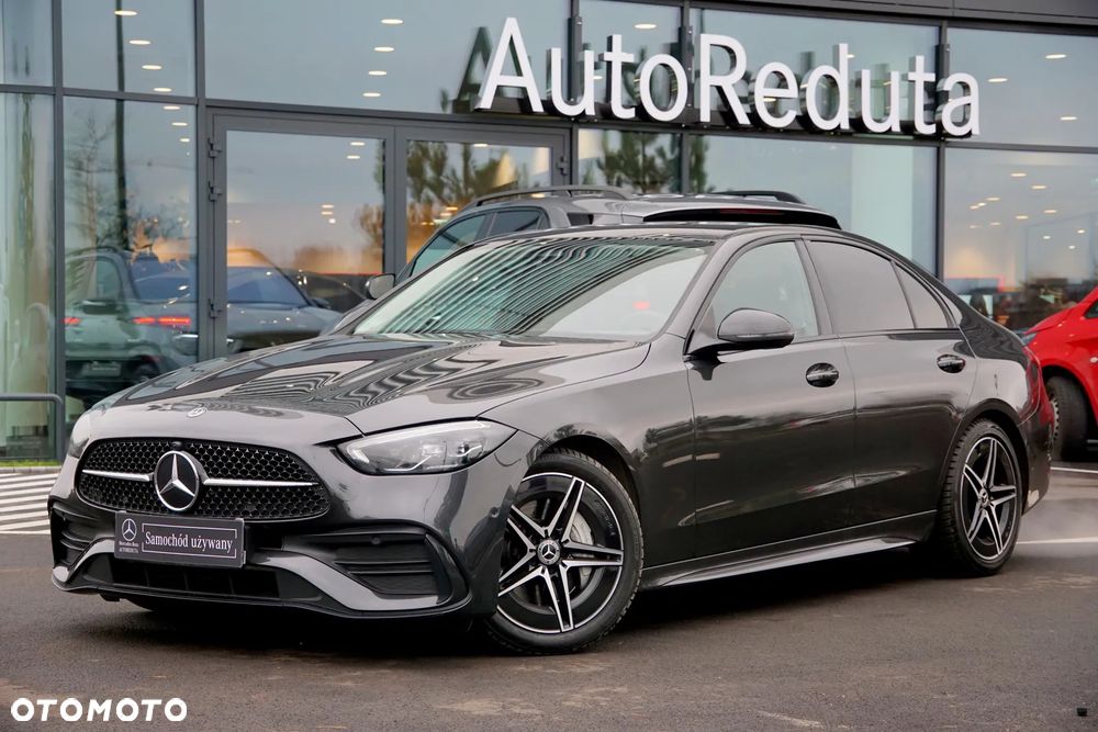 Mercedes-Benz Klasa C 180 9G-TRONIC AMG Line - 1