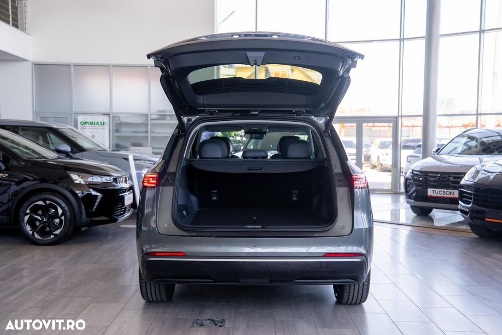 Geely Starray EM-i - 12