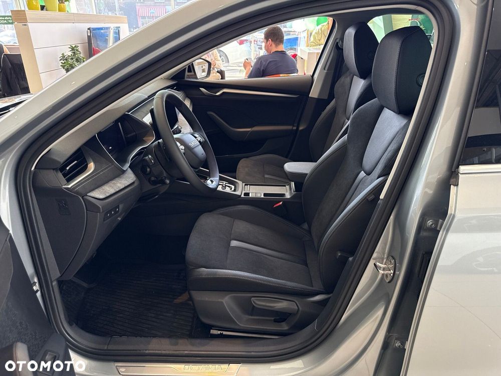 Skoda Octavia 2.0 TDI Drive Selection DSG - 10