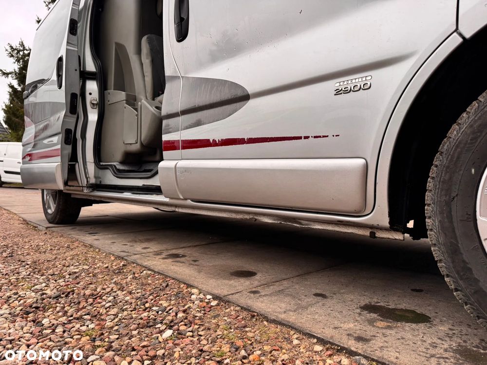 Opel VIVARO BRYGADÓWKA 6 MIEJSC KLIMATYZACJA - 18