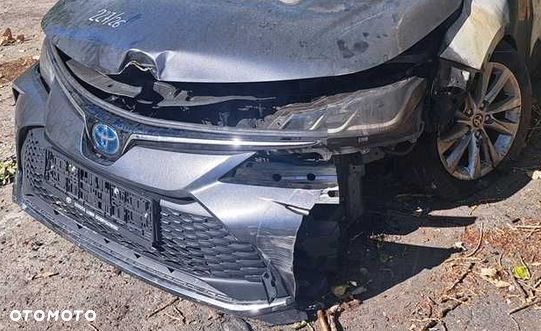 Toyota Corolla 1.8 Hybrid Comfort - 2