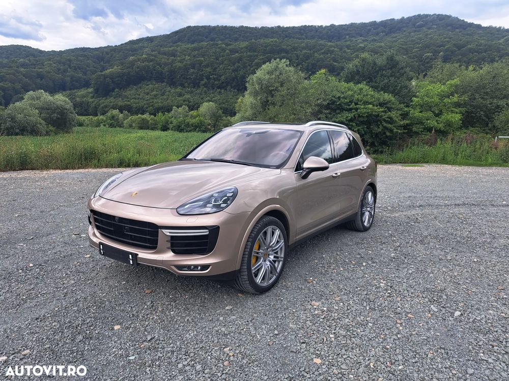 Porsche Cayenne Turbo S Tiptronic S - 6
