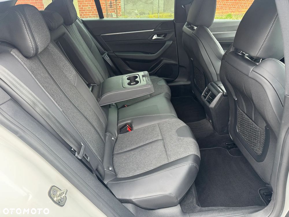 Peugeot 508 PureTech 180 EAT8 Allure Pack - 23
