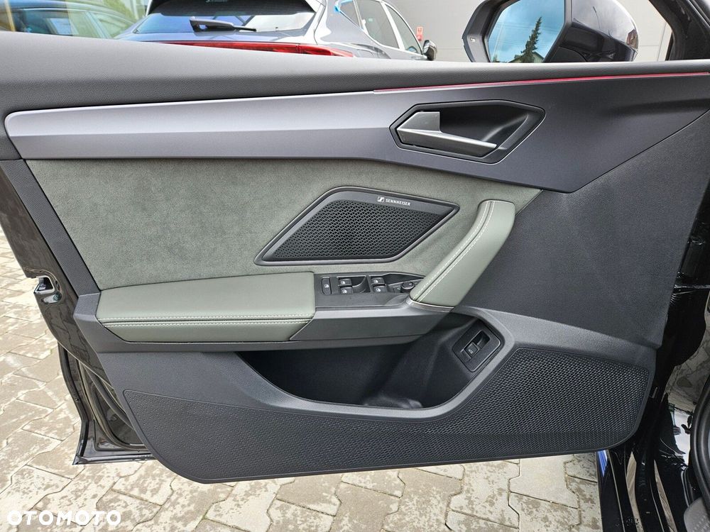 Cupra Leon Sportstourer 2.0 TSI 4Drive VZ DSG - 16