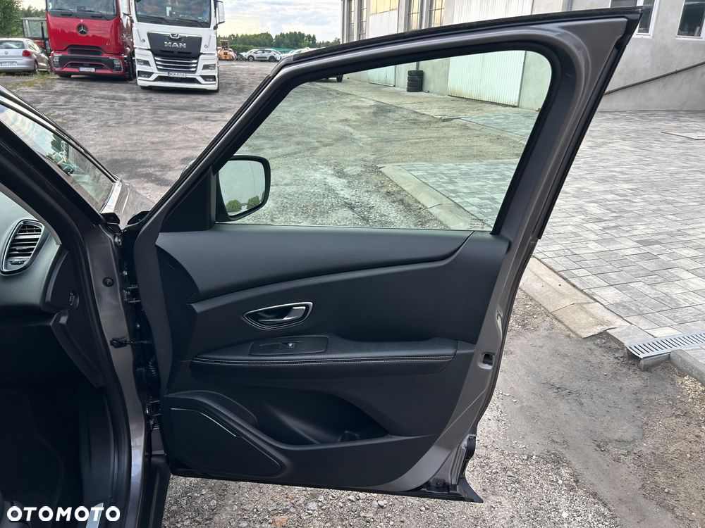 Renault Scenic - 34