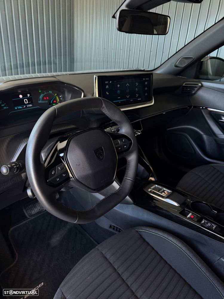 Peugeot e-2008 50 kWh Active - 15