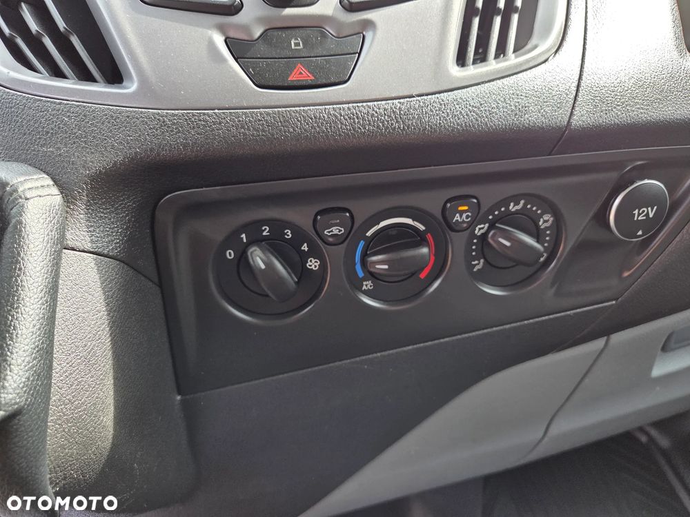 Ford ZAREJESTROWANY!!!Custom L2 2.2 TDCI 155 km 29 100 zł netto - 17
