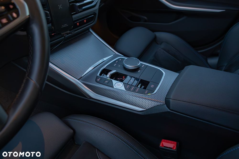 BMW Seria 3 320d mHEV M Sport - 16