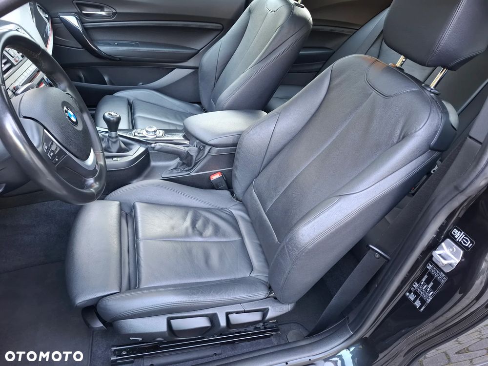 BMW Seria 1 116i Sport Line - 10