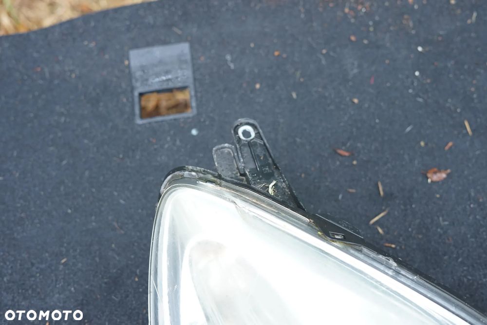Lampa przód przednia prawa Citroen Nemo Anglik - 4